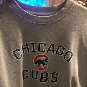 Cubs sweatshirt